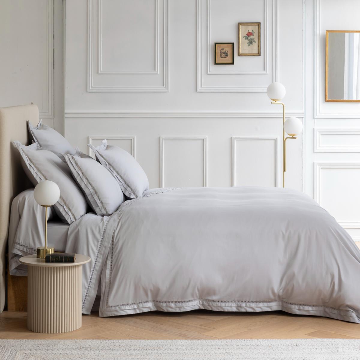 HOUSSE DE COUETTE DOLLY SATIN DE COTON BRODE